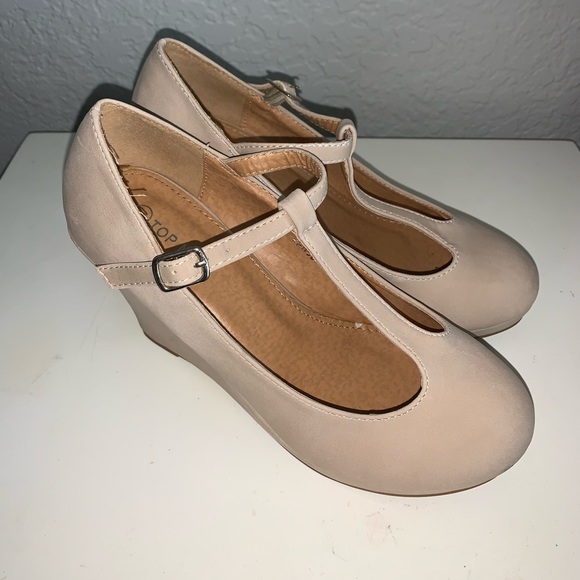 Wedges - Picture 1 of 6